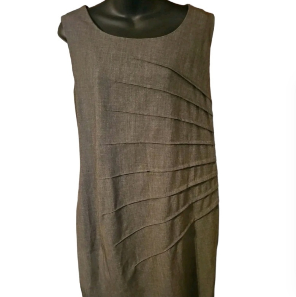 Calvin Klein Women's Lux Lined Round Neck Brown Dress size 14